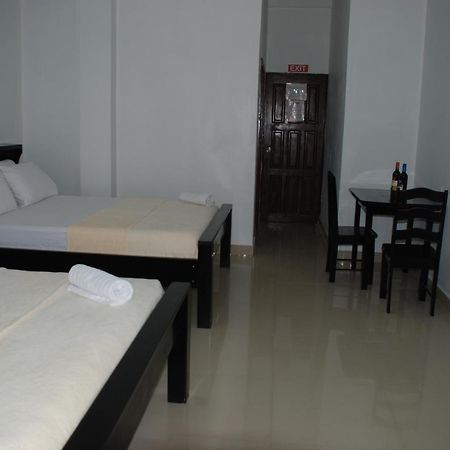 Hotel Coastalbay 2 & Golf Cart Rental 산페드로 외부 사진